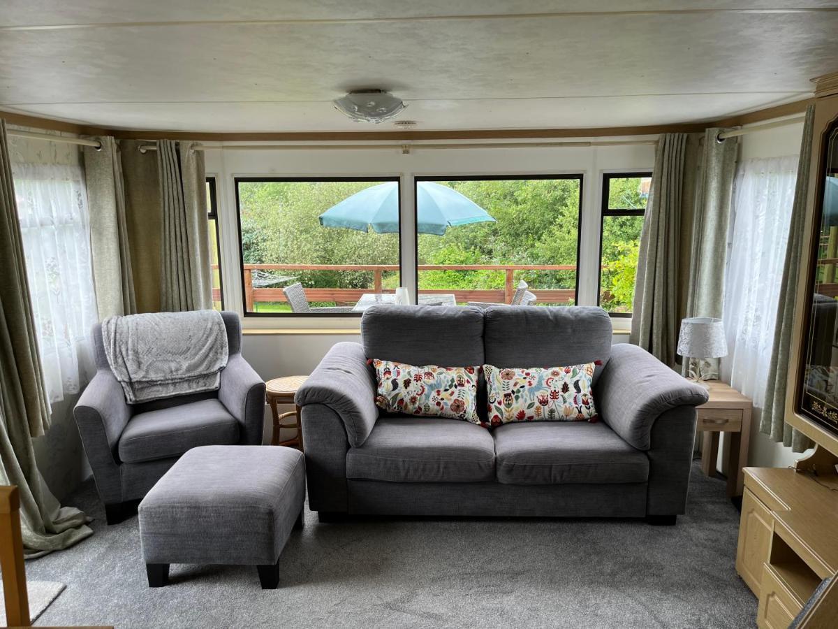 Private Holiday Home In Calm Site Wootton Bridge  Exteriér fotografie